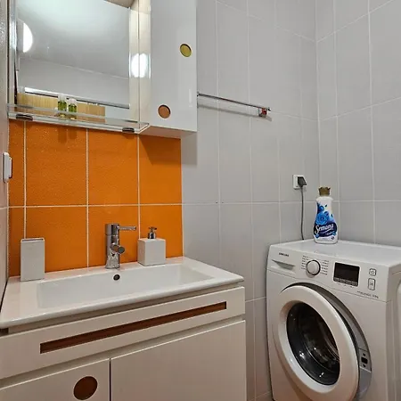 Apartament Milushevi Złote Piaski