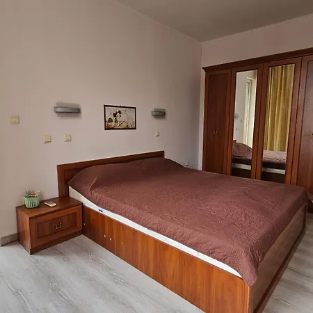 Milushevi Golden Sands