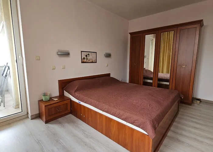 Milushevi Golden Sands